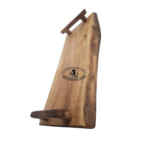 ПЛАТО-ОТ-ОРЕХ-С-ДРЪЖКИ-035-WALNUT-SERVING-PLATE