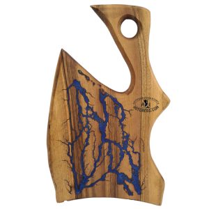 Орехова-дъска-и-епоксидна-смола-23